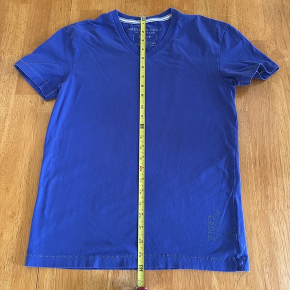 🛑American Eagle Outfitters Blue V-Neck Tee Vintage Fit Size XS - TP - Picture 6 of 7